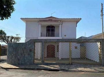 img0 · Casa Sobrado em Araraquara