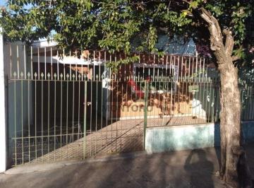 img0 · Casa Padrão em Araraquara