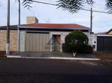 img0 · Casa Padrão em Araraquara