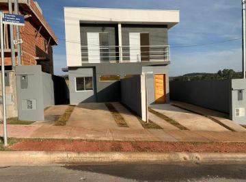 Casa · 80m² · 3 Quartos · 2 Vagas · Casa em  Rua Capivara - Água Espraiada - Cotia/SP