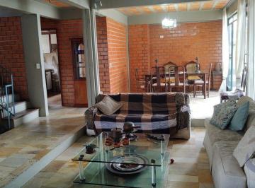 Área social · Casa Residencial de 226,71m² com 3 quartos sendo 1 suíte na Trindade