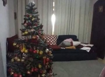 Casa de 3 quartos, Carapicuíba · VENDO EM CASA TÉRREA 3 DORMITÓRIOS EM CARAPICUÍBA CENTRO