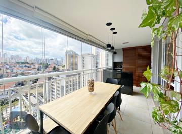 Apartamento de 2 quartos, São Paulo · Lindo apartamento ensolarado, andar alto e varanda gourmet.