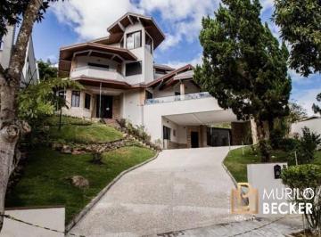 Casa · 700m² · 6 Quartos · 6 Vagas · Casa para venda e locação com 6 quartos no Condomínio Jardim das Colinas