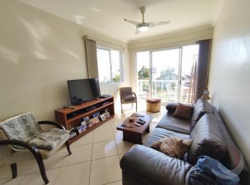 11 · Casa Residencial de 3 dorms no bairro Ponta Das Canas