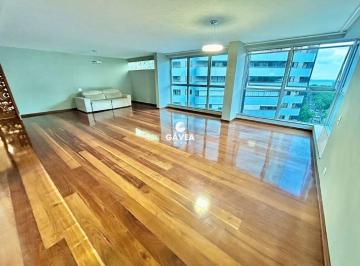Apartamento · 304m² · 4 Quartos · 4 Vagas · Apartamento à venda no Boqueirão em Santos.
