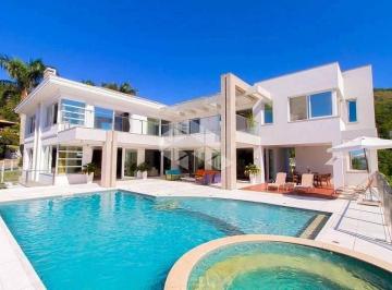 4 · CASA COM VISTA PANORÂMICA PARA O MAR NA PRAIA BRAVA COM 6 SUÍTES MOBILIADA