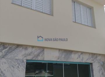 Casa · 187m² · 3 Quartos · 2 Vagas · Sobrado comecial ou residencial próximo ao metrô.