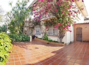 Casa · 230m² · 3 Quartos · 3 Vagas · Excelente sobrado comercial ou residencial próximo do metrô conceição!