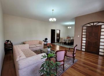 Casa · 220m² · 5 Quartos · 2 Vagas · VENDA, CASA, SANTO ANTÔNIO