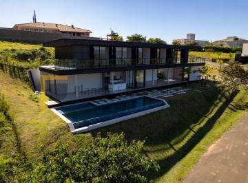 Foto 01 · LINDÍSSIMA CASA COM 500m² PARA VENDA E LOCAÇÃO NO FAZENDA SERRA AZUL 1 EM ITUPEVA