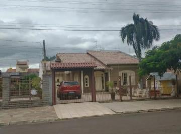 Casa · 233m² · 3 Quartos · 4 Vagas · Casa em Rua Vitalino Batista de Andrade - Centro - Sapucaia do Sul/RS