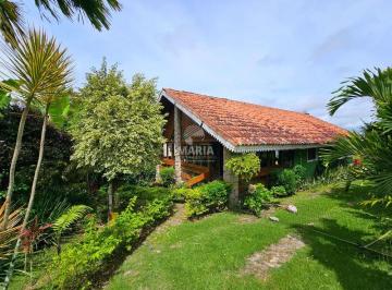 Casa · 112m² · 3 Quartos · 1 Vaga - Maria Corretora · Casa de condomínio com 03 quartos e ampla área verde à venda em Gravatá/PE!