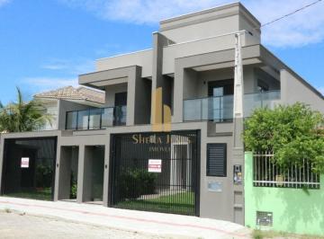 Casa · 170m² · 3 Quartos · 4 Vagas · Belíssimo Sobrado Novo à Venda 100m. do Mar BOMBINHAS/SC