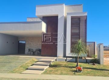 Casa · 205m² · 3 Quartos · 2 Vagas · CASA DE ALTO PADRÃO À VENDA NO CONDOMÍNIO DIAMOND VILLE EM FORMOSA-GO | 3 SUÍTES E PLANEJADOS