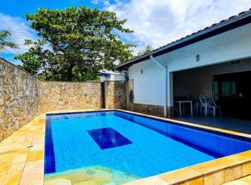 Casa · 280m² · 4 Quartos · 2 Vagas · Casa térrea à venda no Jardim Albamar em Guarujá.