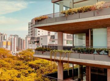 Apartamento de 4 quartos, Curitiba · Lindíssimo apartamento 4 quartos 4 suítes 4 vagas Cabral Alto padrão. Pronto!