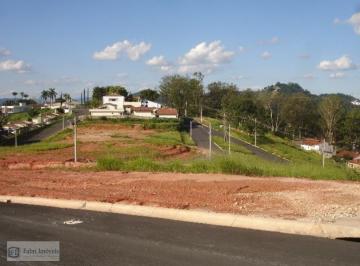 med_35dd050d6c7da4d27fbde8ae9c6d3017.jpg · Apartamento à venda - em Serra Negra