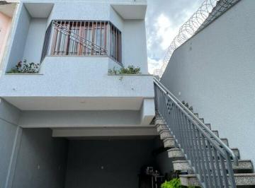 Casa · 151m² · 3 Quartos · 3 Vagas · Oportunidade Recisdencial