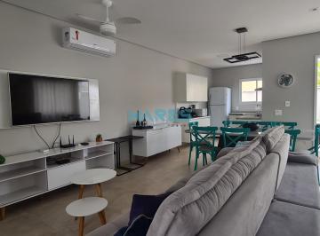Foto 01 · Casa em Condomínio  na Praia de Camburi
