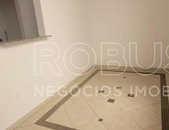 img0 · Comercial Sala em Botucatu