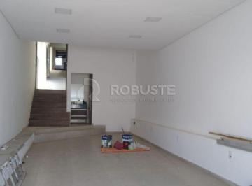 Comercial · 225m² · Sala Comercial para Alugar no Centro de Botucatu / Curuzu