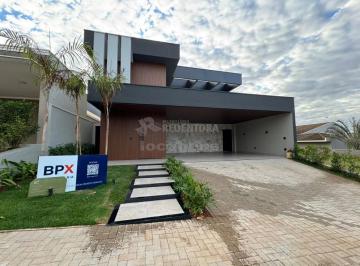 Casa · 247m² · 4 Quartos · 4 Vagas · Casa de Alto Padrão para Venda com 04 Dormitórios, 02 Suítes com closet, 247m² de Construção no Cond
