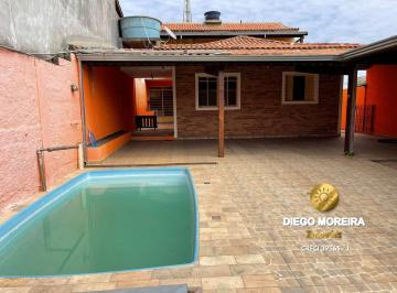 Casa · 250m² · 4 Quartos · 4 Vagas · Casa à venda em Terra Preta próximo ao centro e com boa localização