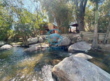 Rural · 1500m² · 4 Quartos · Chácara com Cachoeira com Águas Cristalinas e Terreno de 1.500m² à venda em Canelinha/SC