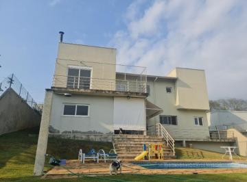 Foto 01 · Casa no Condomínio Serra da Estrela em Atibaia SP