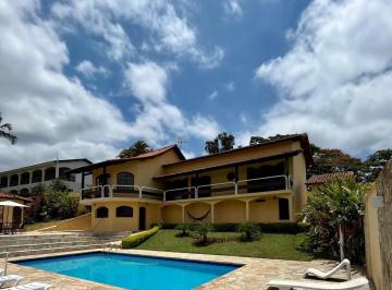 Casa · 400m² · 3 Quartos · 4 Vagas · Conforto, lazer e segurança na represa em Igaratá