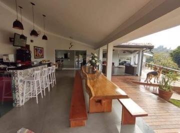 Rural · 5200m² · 3 Quartos · 4 Vagas · Chácara à venda no Condomínio Lagos de Shanadu.