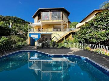 Casa · 466m² · 5 Quartos · 3 Vagas · Casa à venda no Condomínio Estância Marambaia em Vinhedo.
