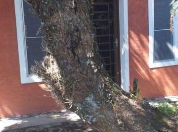 Casa · 160m² · 3 Quartos · 2 Vagas · Casa com 03 quartos à venda no bairro Apaga Fogo em Valinhos.