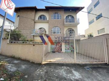Apartamento · 100m² · 6 Quartos · 2 Vagas · Estar em um ambientes espaçoso e localização central será o seu novo objetivo a alcançar? Então veja