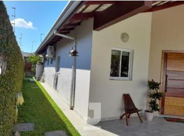 Casa · 200m² · 4 Quartos · 5 Vagas · Casa à Venda - Prainha, Caraguatatuba - 200m2  - 4 suítes