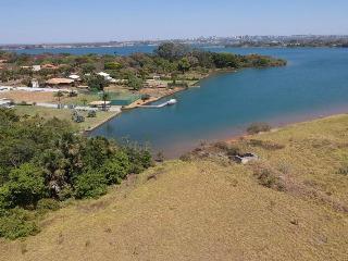 2022/09/7ce8cbe4e85e6d9df952c87f50e9d4a7.jpg · LOTE 6.500M² MI 08 LAGO NORTE