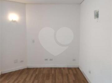 Área de Serviço · Imoveis - na Vila Gumercindo