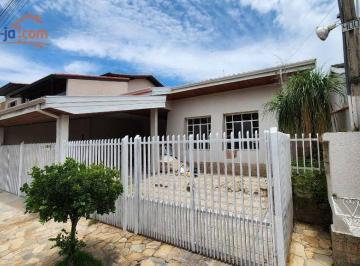 02baf5a0a5c31b6abaee632e391a2b000b094c28 · Casa a venda no Jardim Colinas com 180m²