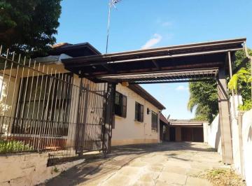 Casa · 240m² · 3 Quartos · 2 Vagas · Casa à venda - em Metzler