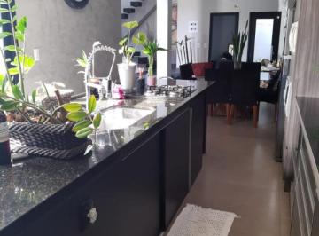 Casa · 272m² · 2 Quartos · Casa à venda - em Campo Bom