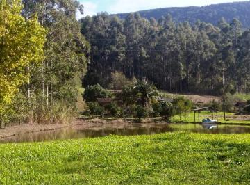 Rural · 7m² · 4 Quartos · 2 Vagas · Linda chácara