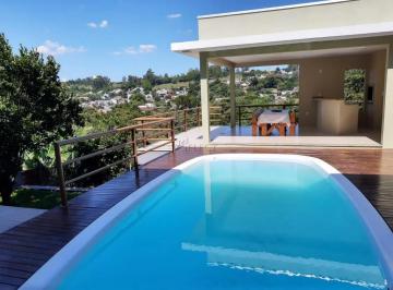 Casa · 239m² · 4 Quartos · 2 Vagas · Lindo sobrado