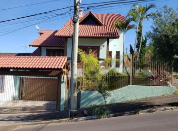Casa · 220m² · 3 Quartos · 2 Vagas · Lindo Sobrado