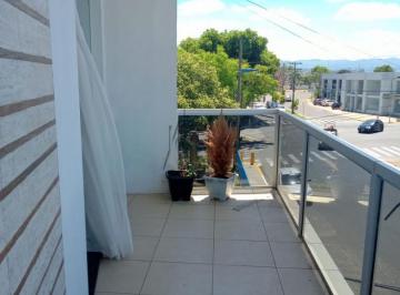 21248713_g.jpg ·
Prédio comercial e residencial