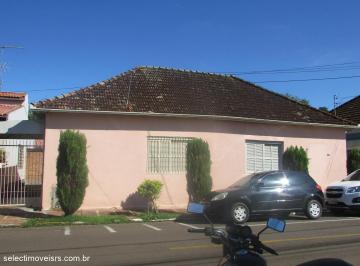 Casa · 390m² · 3 Quartos · Casa à venda - no Centro