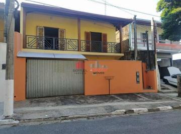 Casa · 233m² · 2 Quartos · 3 Vagas · Casa sobrado a venda em Louveira/SP.