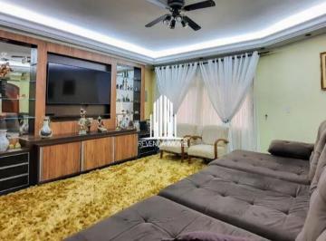 Casa · 260m² · 3 Quartos · 4 Vagas · Casa à venda com 260m², 3 dormitórios e 4 vagas