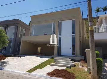 Casa · 275m² · 3 Quartos · 4 Vagas · Casa 3 suítes Valville 1