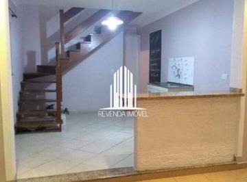 Casa · 15m² · 2 Quartos · 2 Vagas · LINDA CASA SENDO 2 DOMRS ,SENDO 1 SUITE